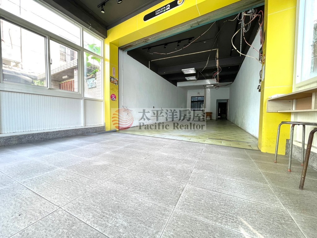 員基旁正靜修路金店面