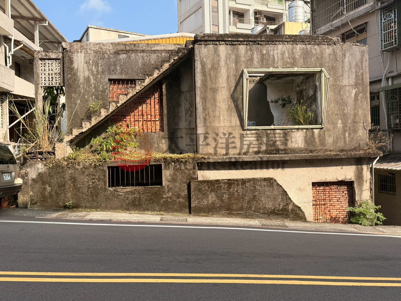 東信透天厝