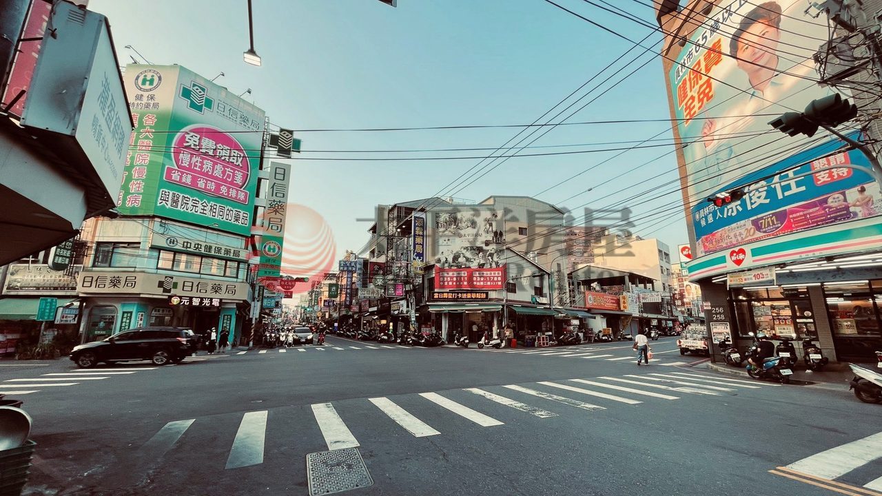 員林第一市場電梯店面
