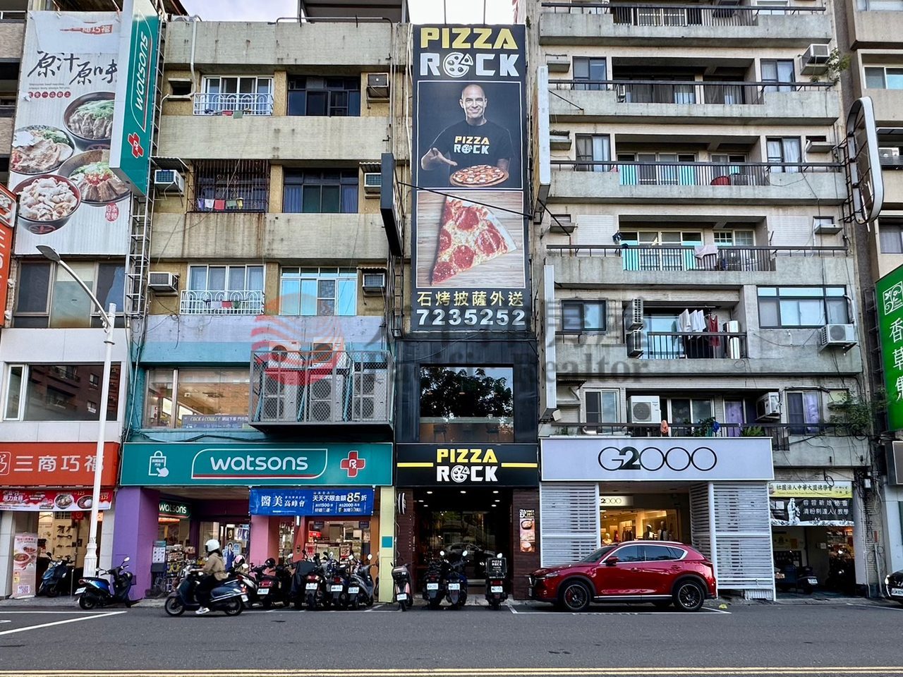 文化中心首排黃金透店