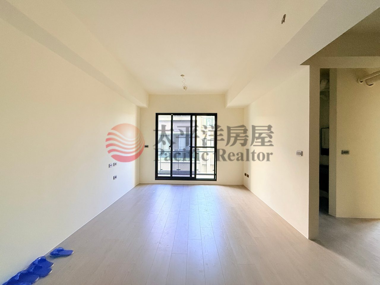 順安旁全新兩房華廈2A