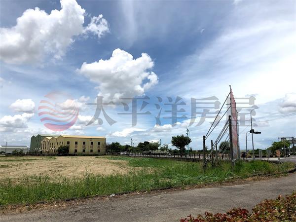 高鐵站三角窗農建地