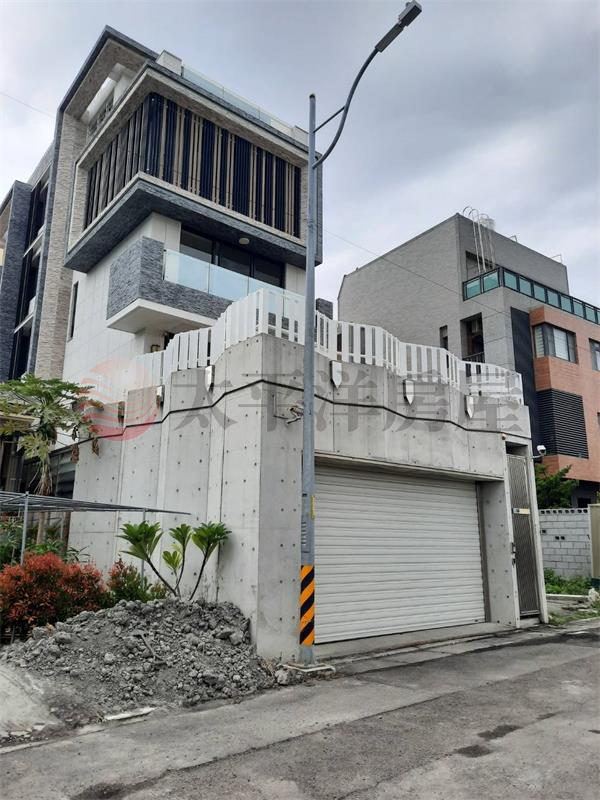 萬德街電梯大坪數豪宅