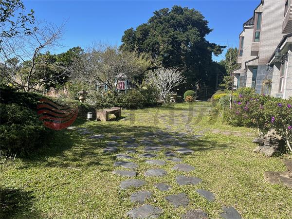 大地坪庭院別墅