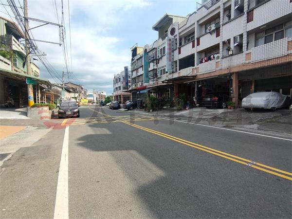 東山國小方正美建地