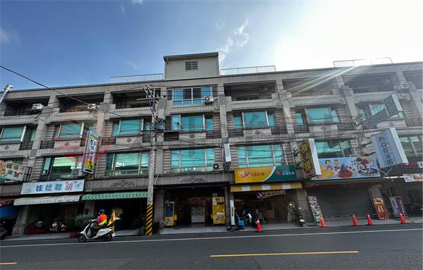 仁德黃昏市場金店面