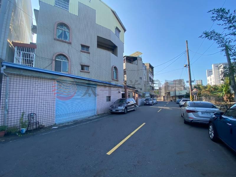關廟南雄路前後臨路建地