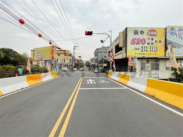 社頭清水岩平房建地