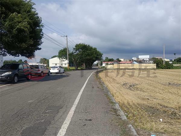埔心鳳霞國小旁臨路大面寬美田