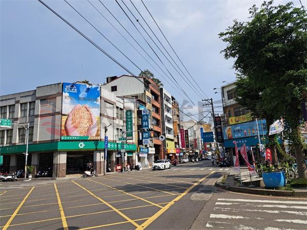 員林火車站商圈黃金雙店面