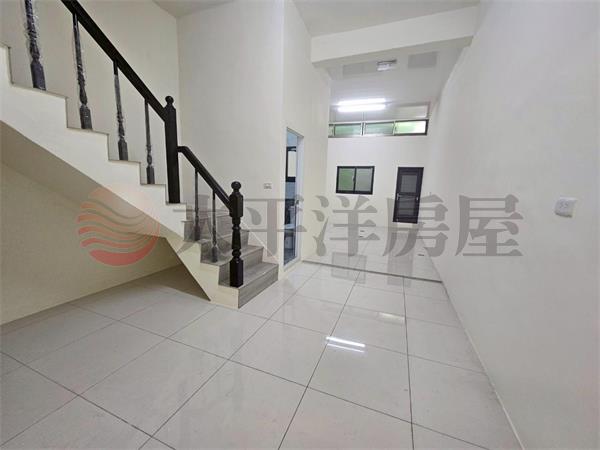 和仁國小旁店住