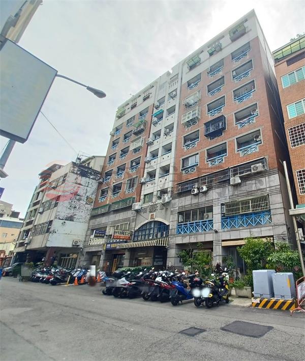 台中教育大學旁兩房華廈