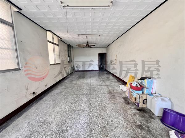 省豐旁角間透天