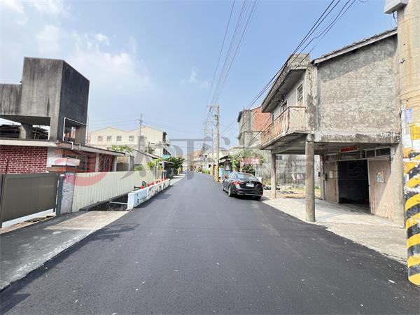 永靖中山路旁甲建