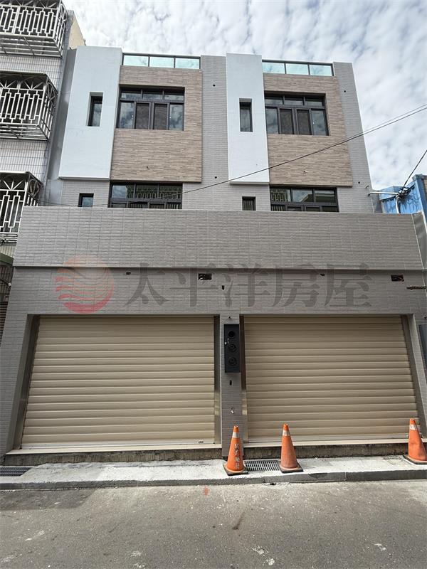 員林國中旁全新別墅