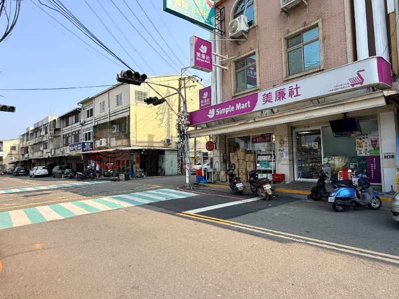 【公明國小學區角間電梯雙店面】