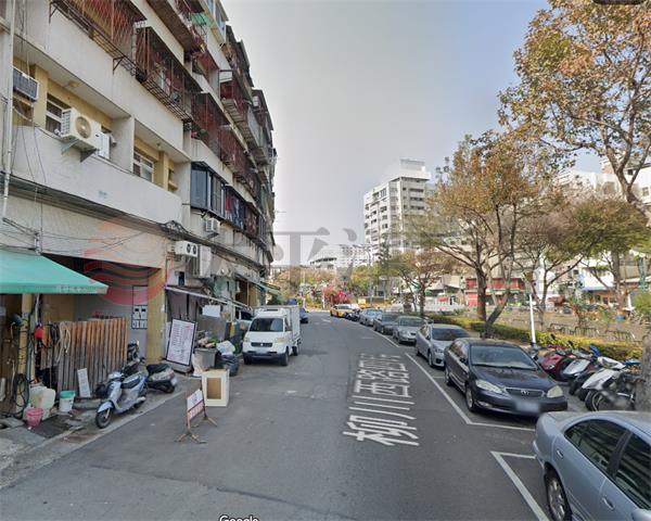 近中國醫學院採光套房