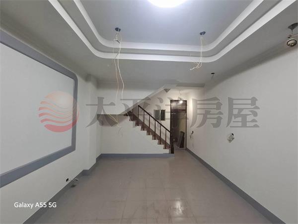 全國電子旁美港透天
