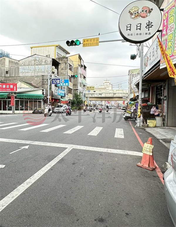 員林正員鹿路店面