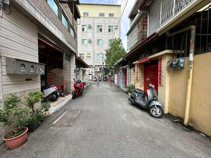 中山路透天