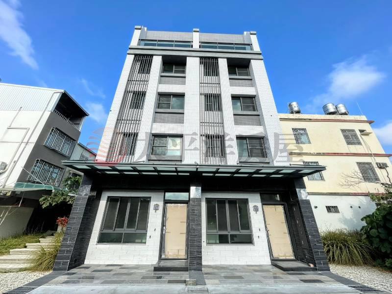 近線東路全新六房電梯別墅
