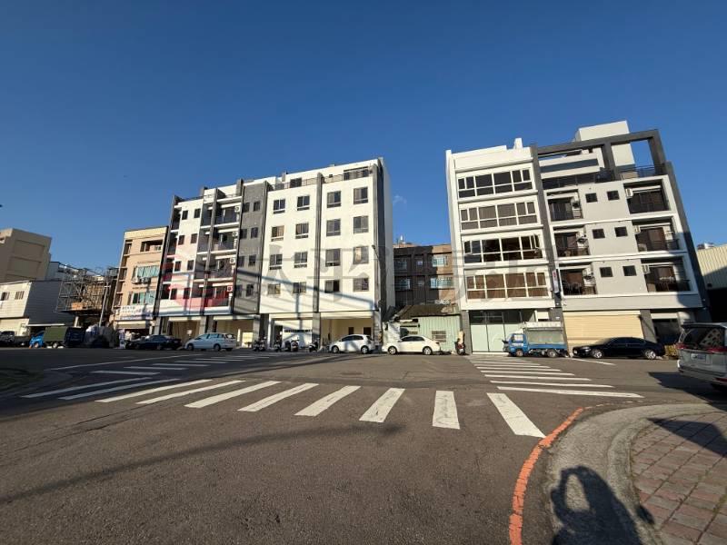 中平路全新透套金店