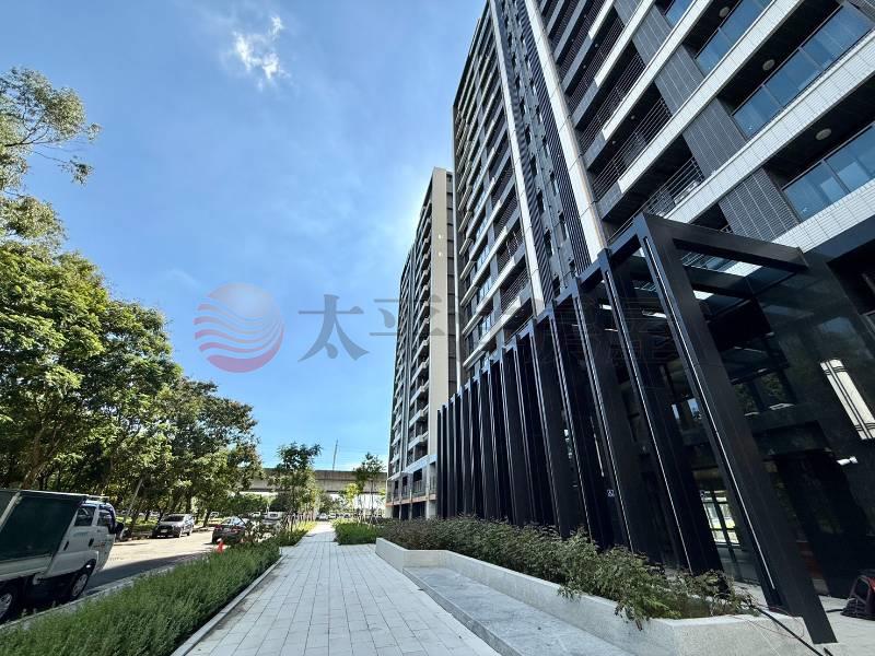 高鐵春福天駅景觀2房