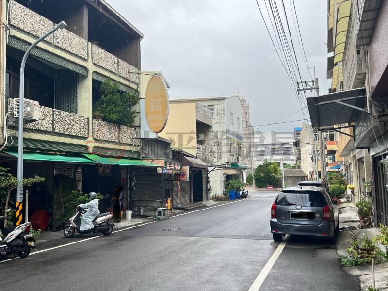 新市中正路店面