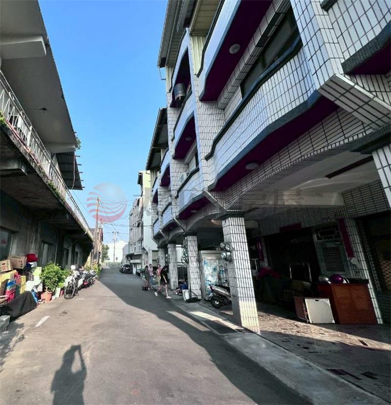 員林大道旁建地