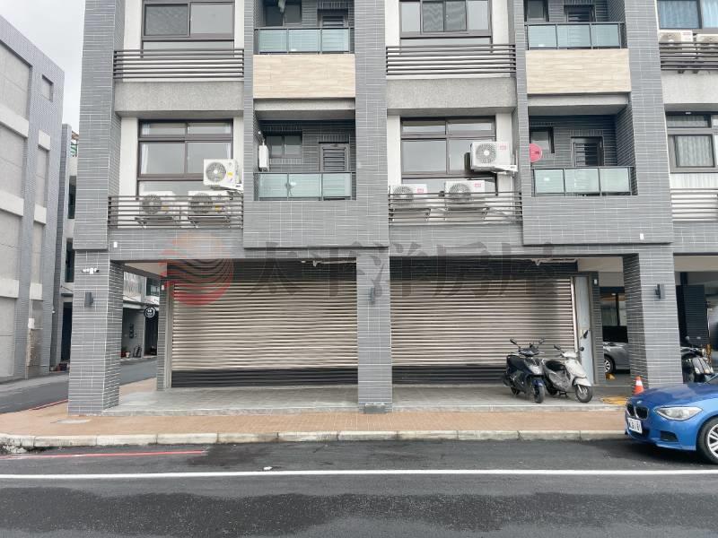 馬賽11米寬全聯旁店面