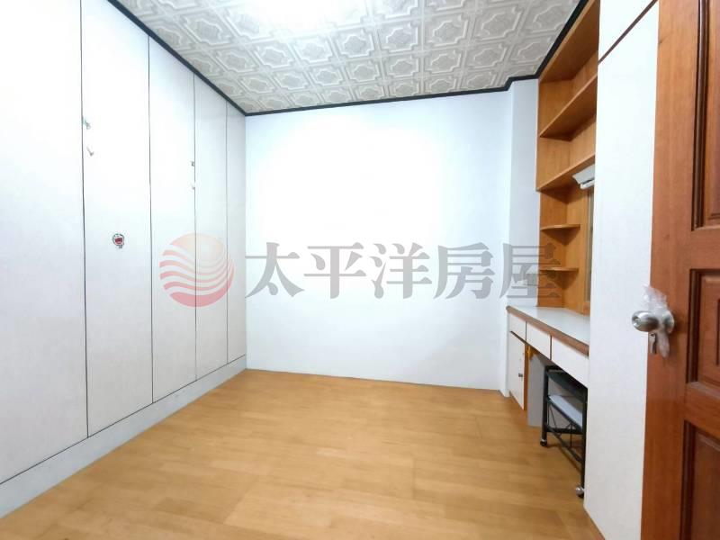永靖開明路旁大地坪透天