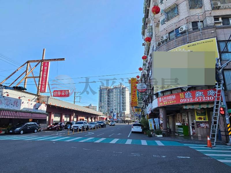 西環商圈朝南美建地