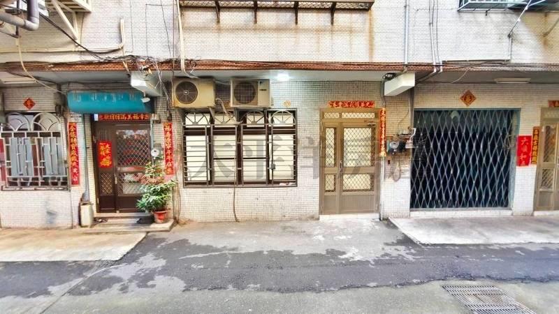 員東路旁美透天