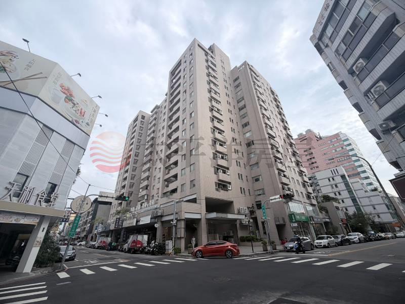里仁為美稀有790坪商業用地下室