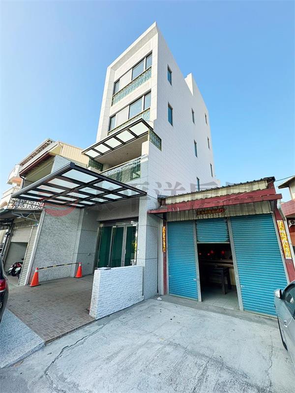 ★員林柳橋路電梯別墅★