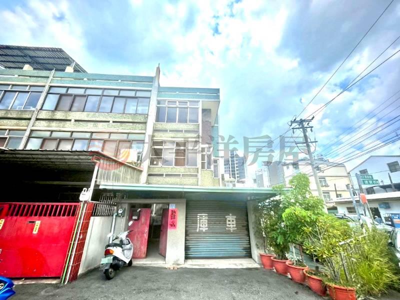 ★介壽南路邊間透天★