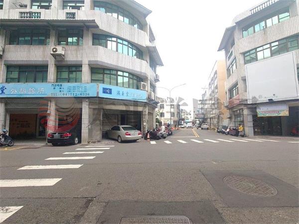 ★漢銘大面寬電梯店墅★