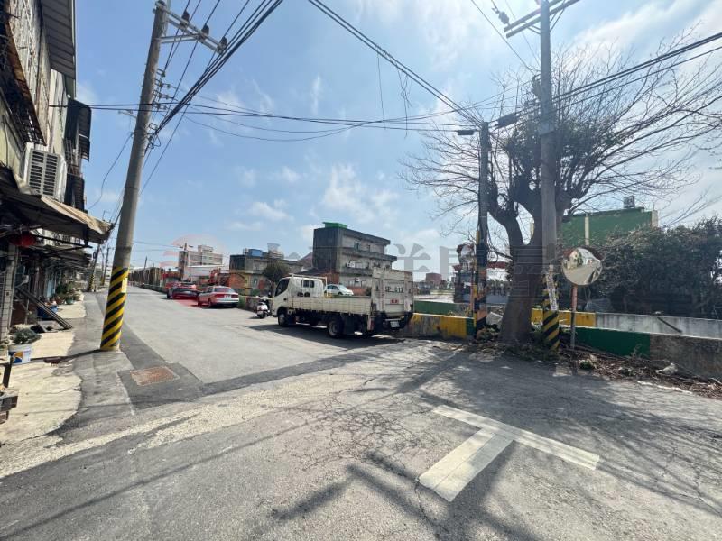 和美西川路建地