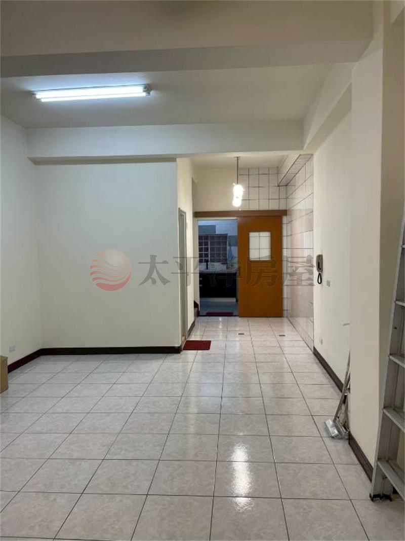 員林東山國小旁透天