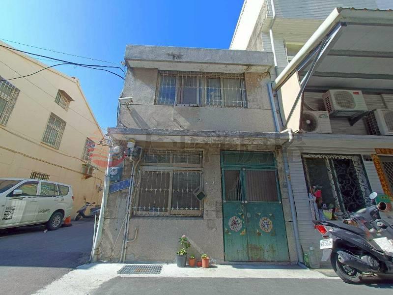 中華西路邊間懷舊透天