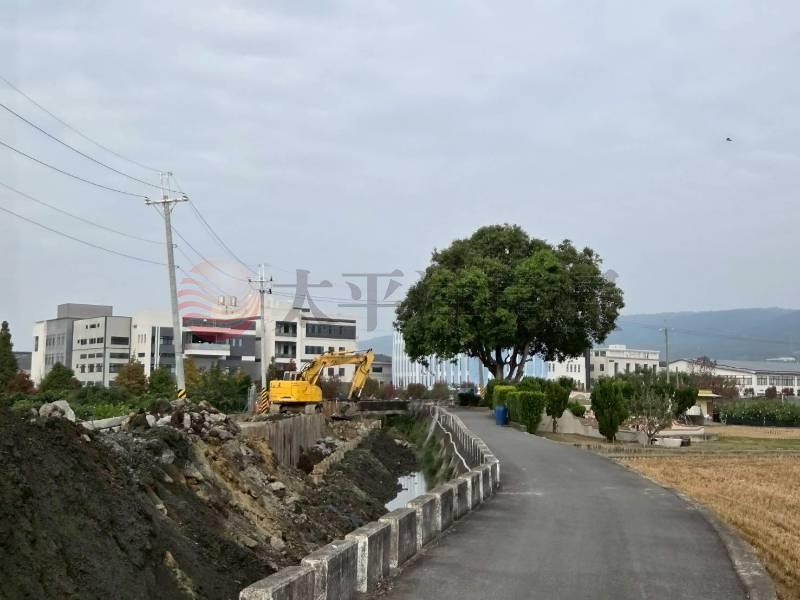 社頭織襪園區旁都內大面寬田地