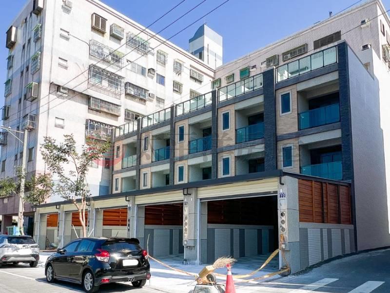 南開全新四套房電梯墅A