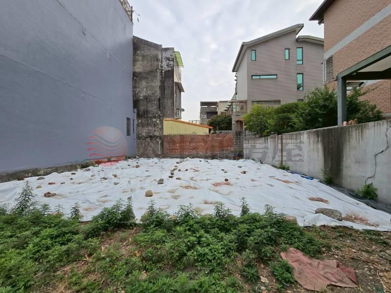 全聯旁大面寬建地