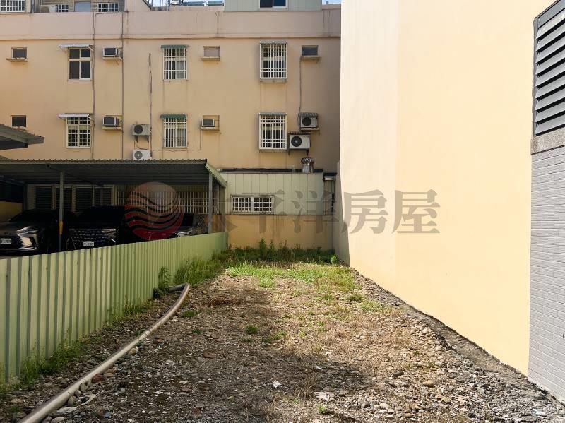 虎山豪墅特區首席建地