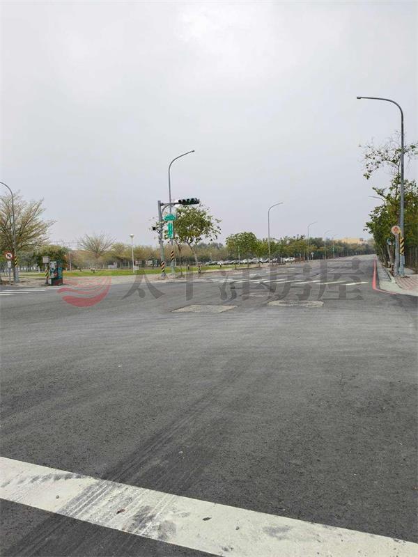 高鐵產專建地
