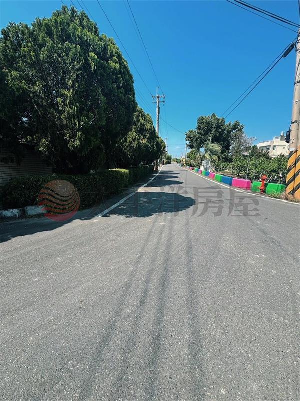 社頭社石路旁農地