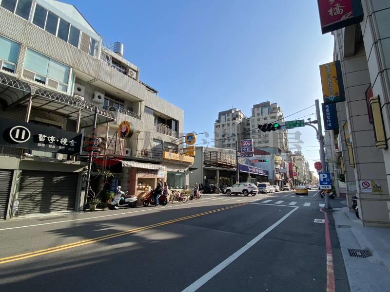 大橋二街大坪數黃金旺店