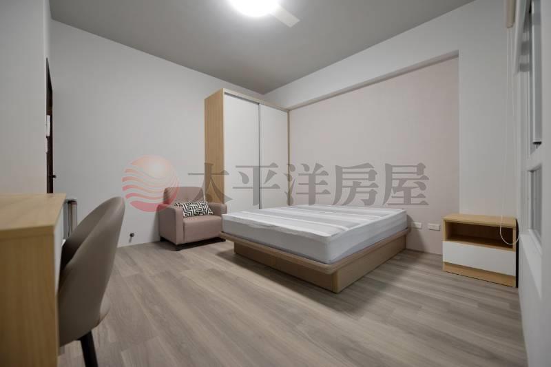 南科新市滿租9套房透天