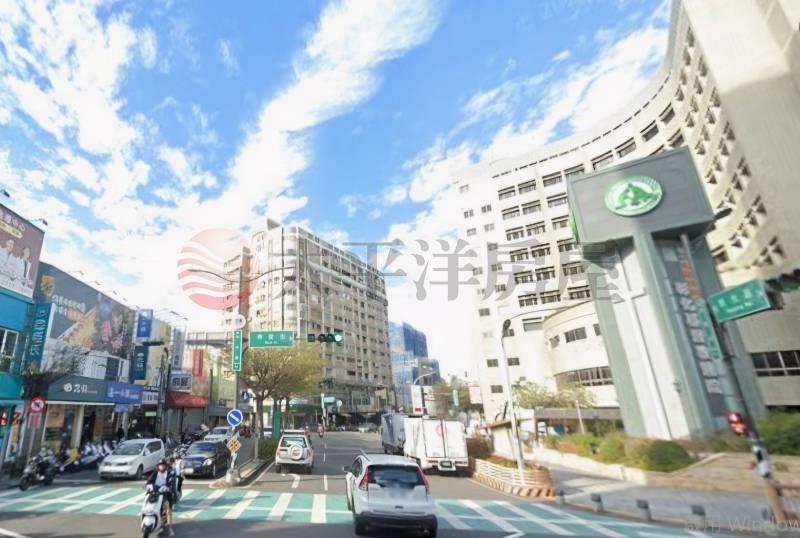 正彰基黃金店面