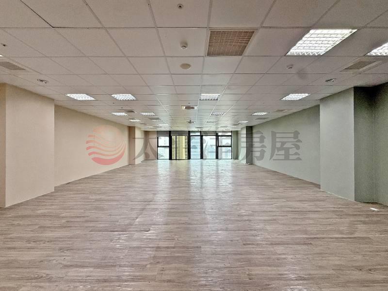 七期地標商辦【NTC國家商貿中心19A5